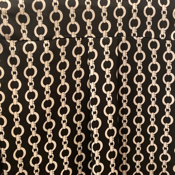 Zara Satin Chain Blouse - Picture 6 of 9